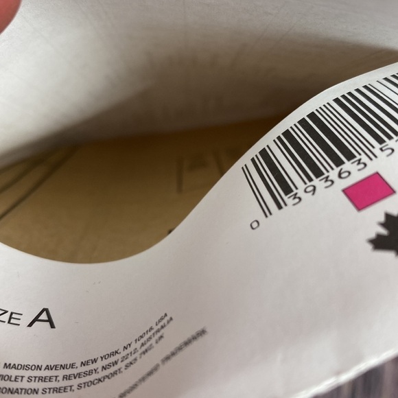 Simplicity Girls Patterns ‘Sarah Rose Design’-Size A # 2171 & 1793 - Picture 3 of 4